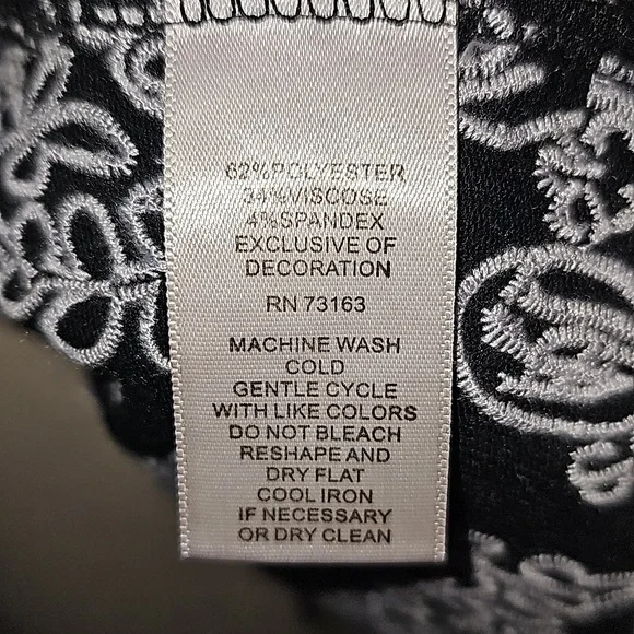 Cupio long sleeved open sweater black & white soft & Comfy NWT - Picture 9 of 13